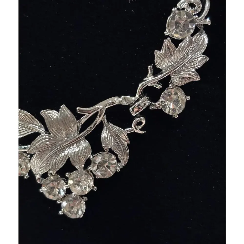 Vintage Coro Clear Rhinestone Leaf Necklace Silver Tone Rhodium Mid Century 16